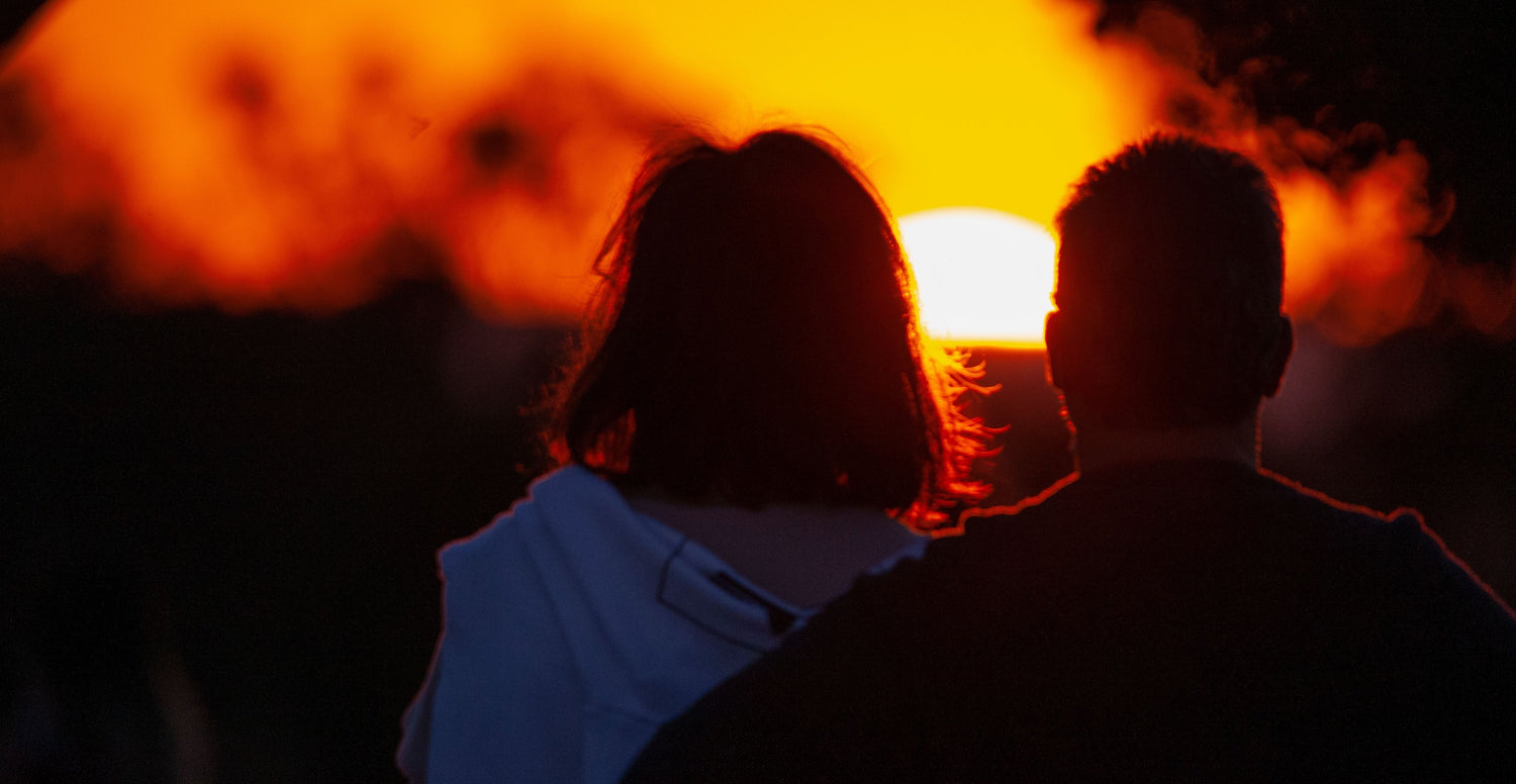 Frühlingsgefühle für Langzeitpaare: Wie ihr alte Muster durchbrecht